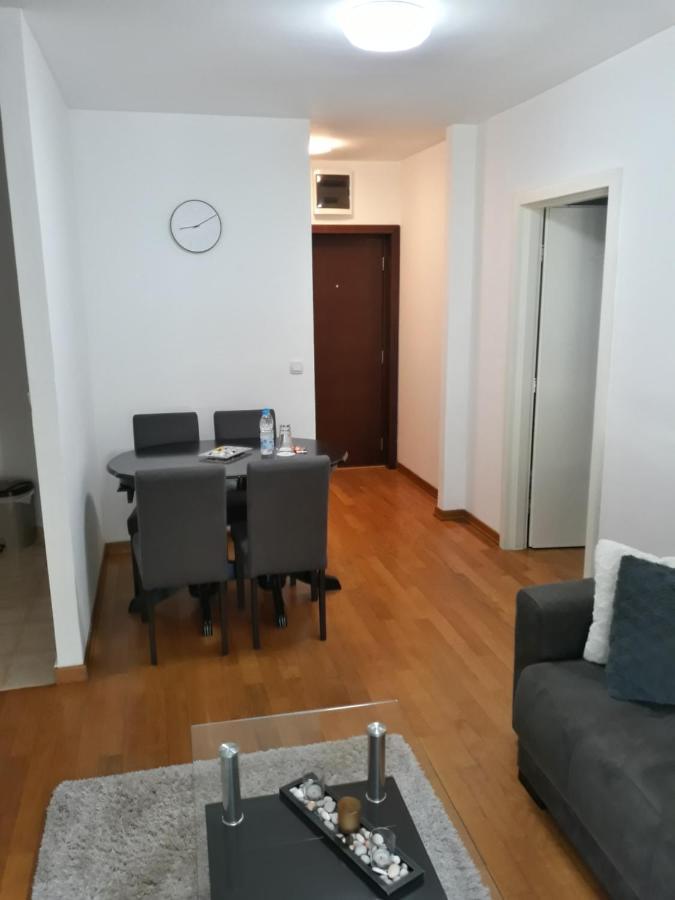 Apartman Romansa Apartamento Vrnjačka Banja Exterior foto